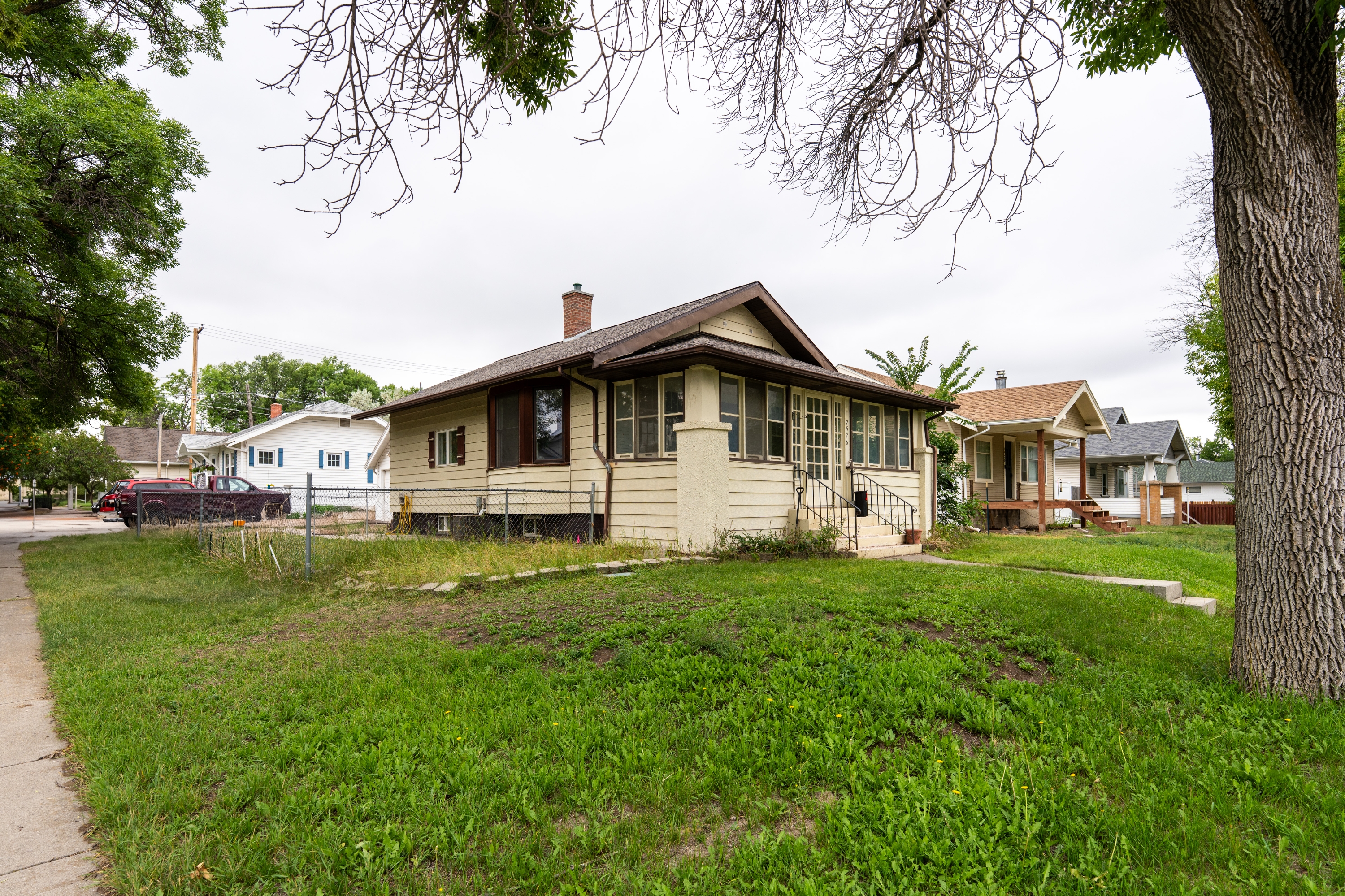 Property thumbnail image