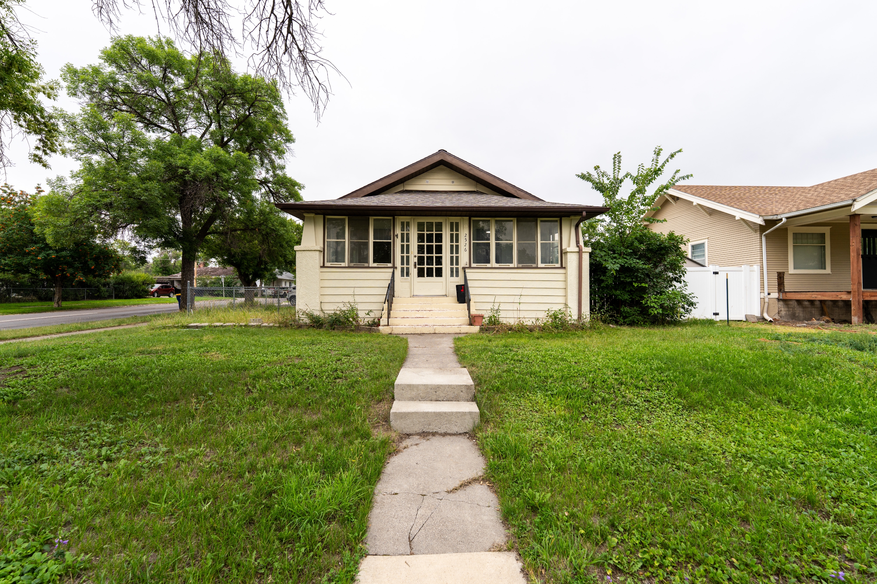 Property main image